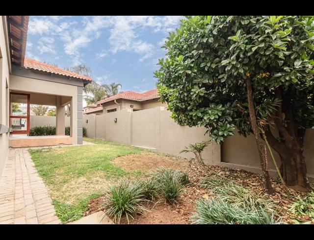 3 BEDROOM HOUSE FOR SALE IN RUIMSIG